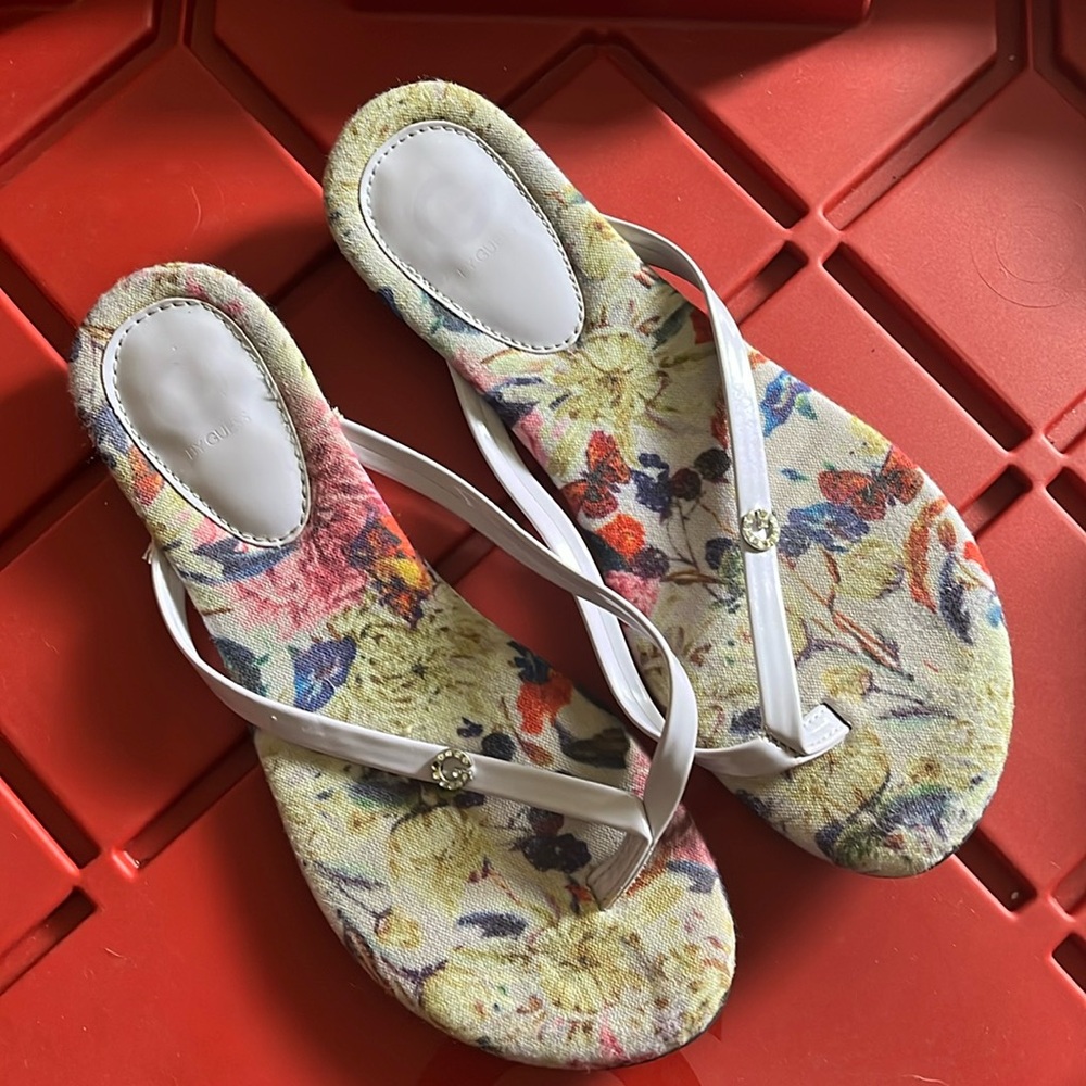 Floral sandals